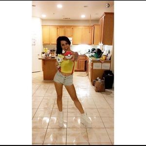 YRU QOZMO Hi White Shoes